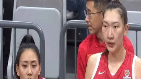 大乐透期号专家推荐：老鹰对篮网分析预测